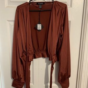 NWT Wrap Crop Top